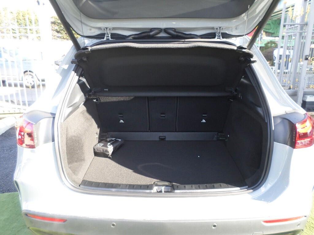 Mercedes-benz GLA 200 d Automatic 4Matic AMG Line Advanced Plus