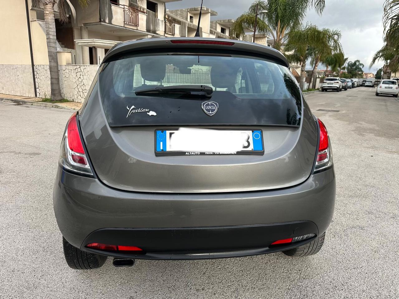 Lancia Ypsilon 1.2 69 CV 5 porte Gold