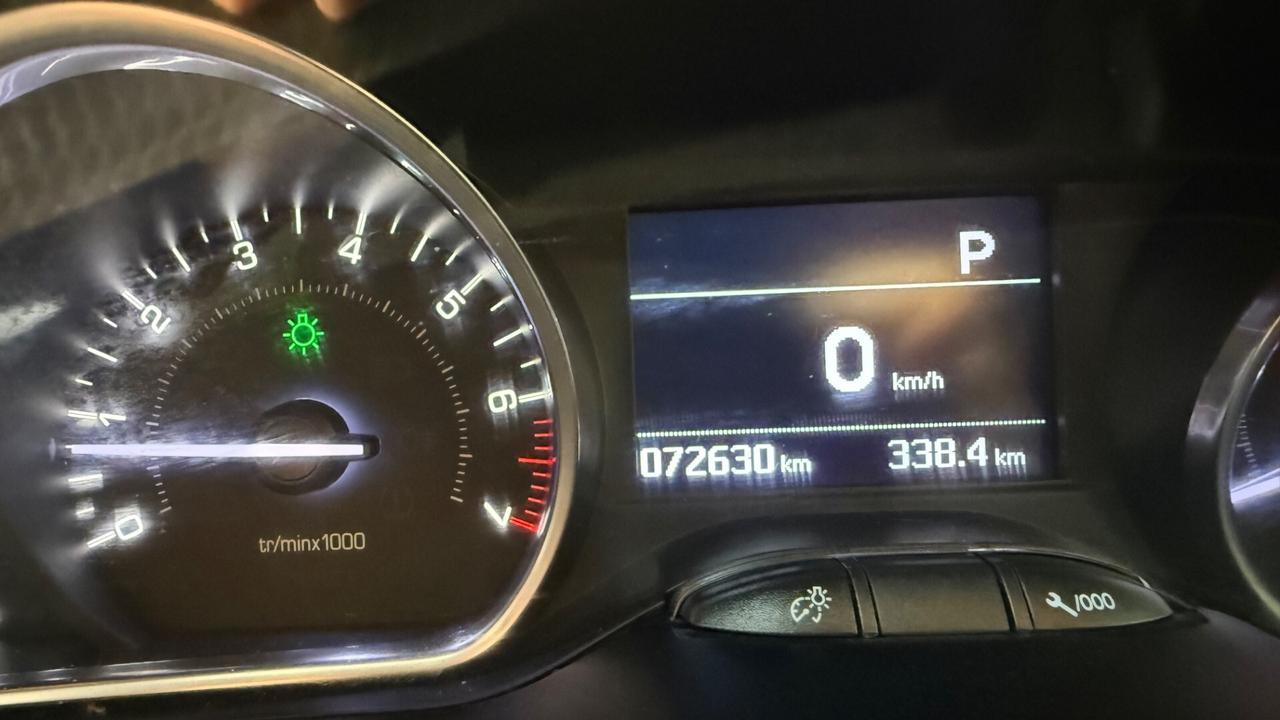 Peugeot 208 Turbo 110 AUTOMATICA GT Line