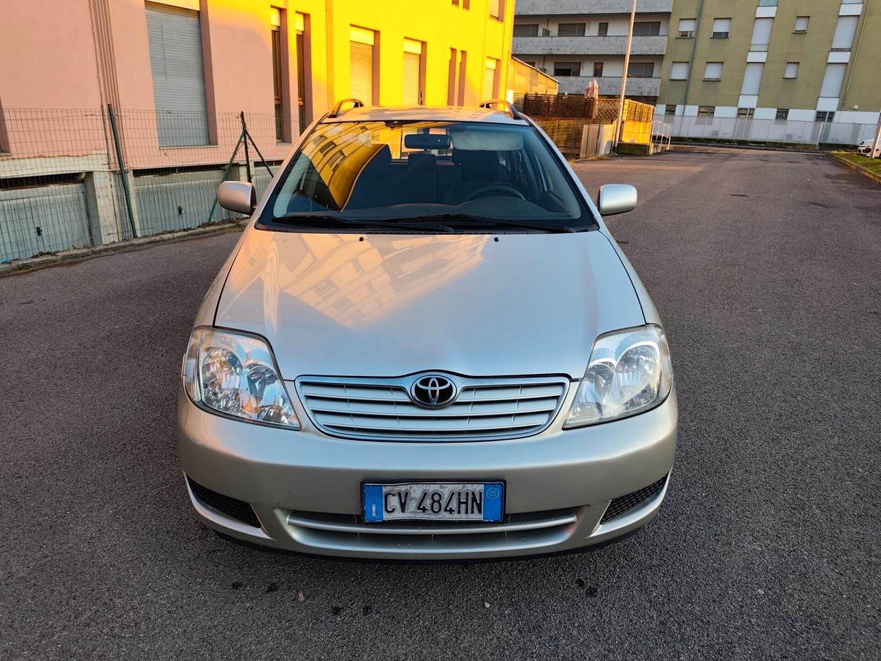 Toyota Corolla 1.4 Benz euro 4 1 proprietario