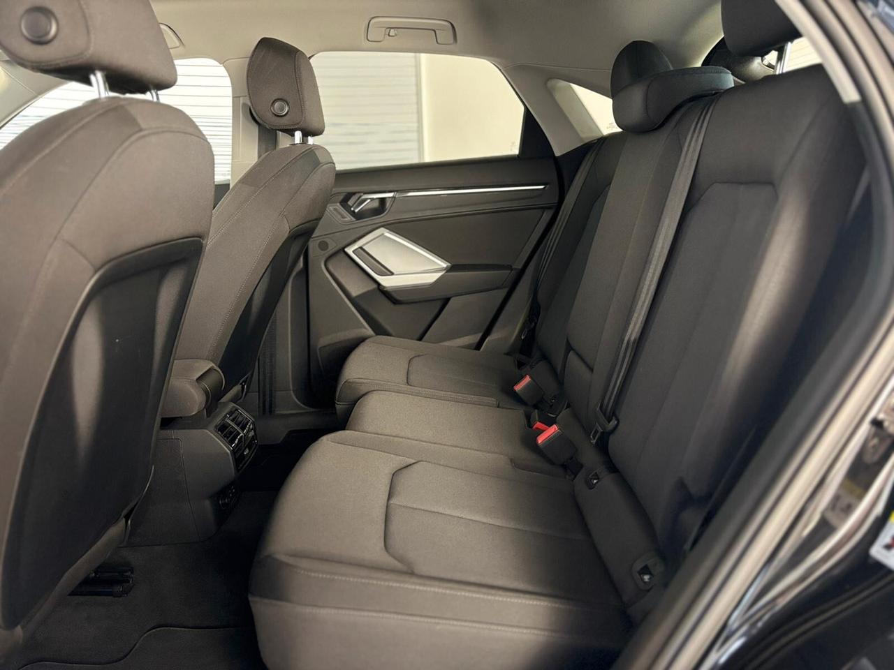 Audi Q3 SPB 35 TDI S tronic TOTAL BLACK LED