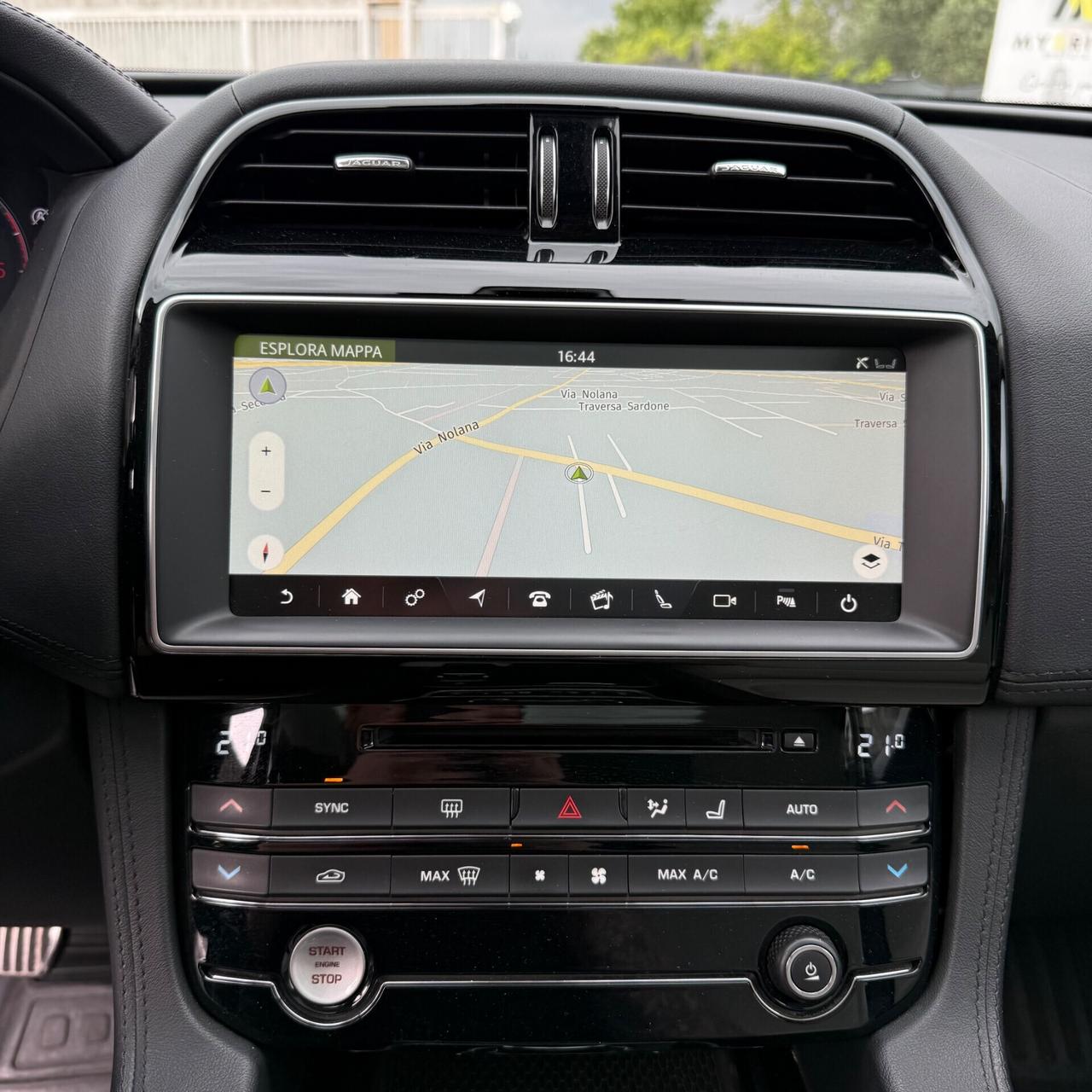 Jaguar F-Pace 2.0 D 180 CV aut. R-Sport Full