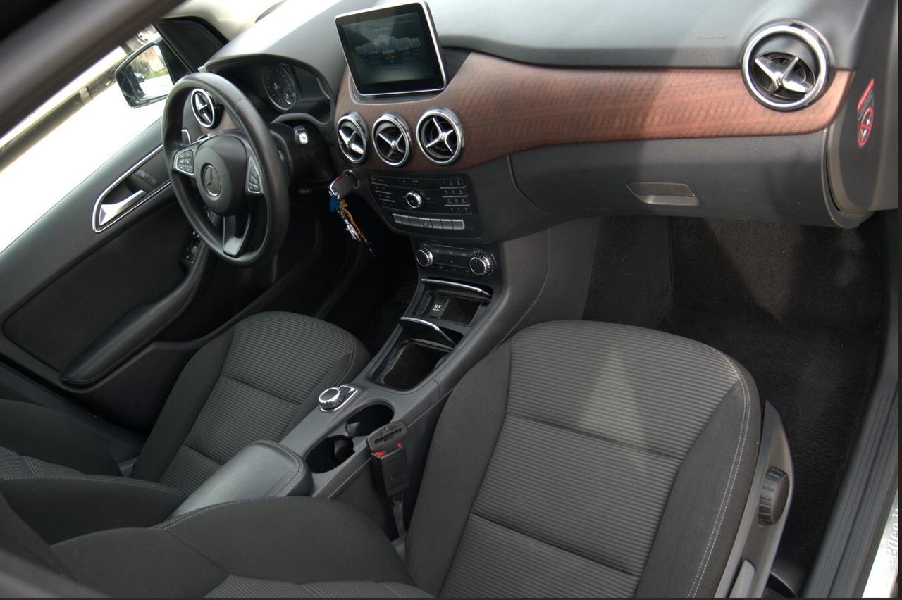 Mercedes-benz B 180 d Business