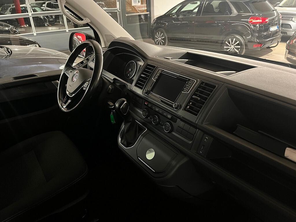 Volkswagen Multivan T6 2.0 TDI 150CV DSG 4x4 letto