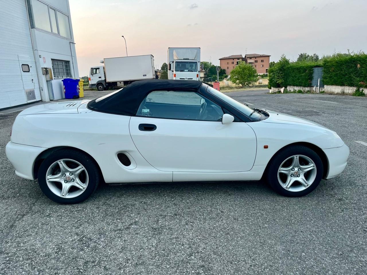 Mg MGF 1.8benz 145cv 1997 77.000km iscritta storica