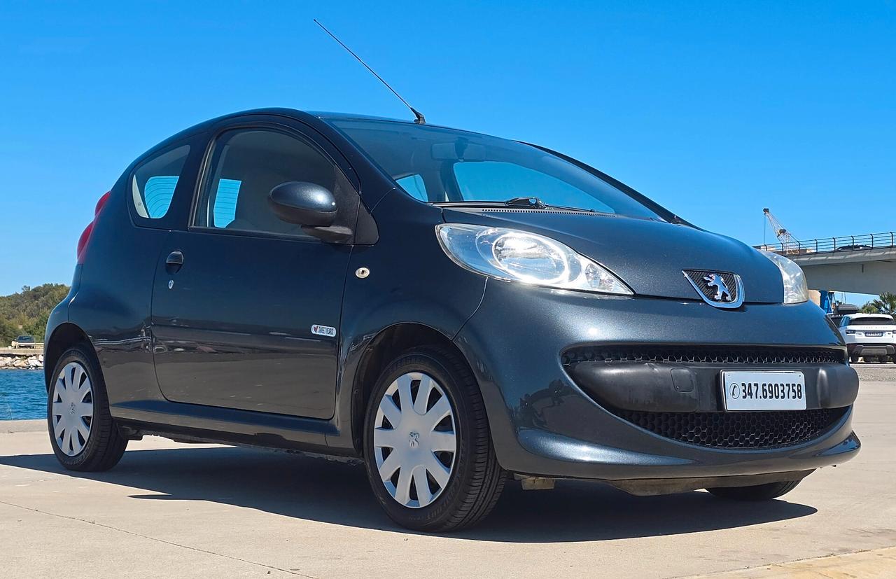 Peugeot 107 1.0 68CV 3p. Sweet Years