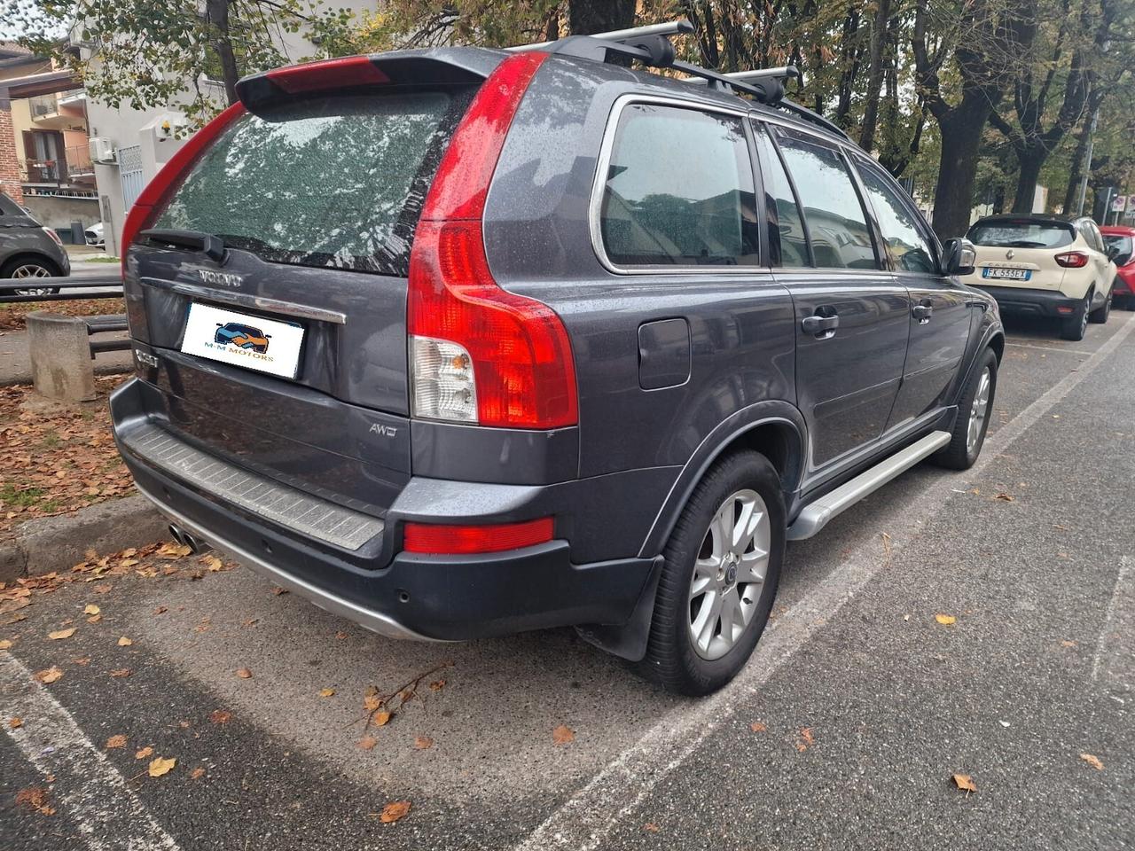 Volvo XC 90 XC90 2.4 D5 185 CV AWD Momentum