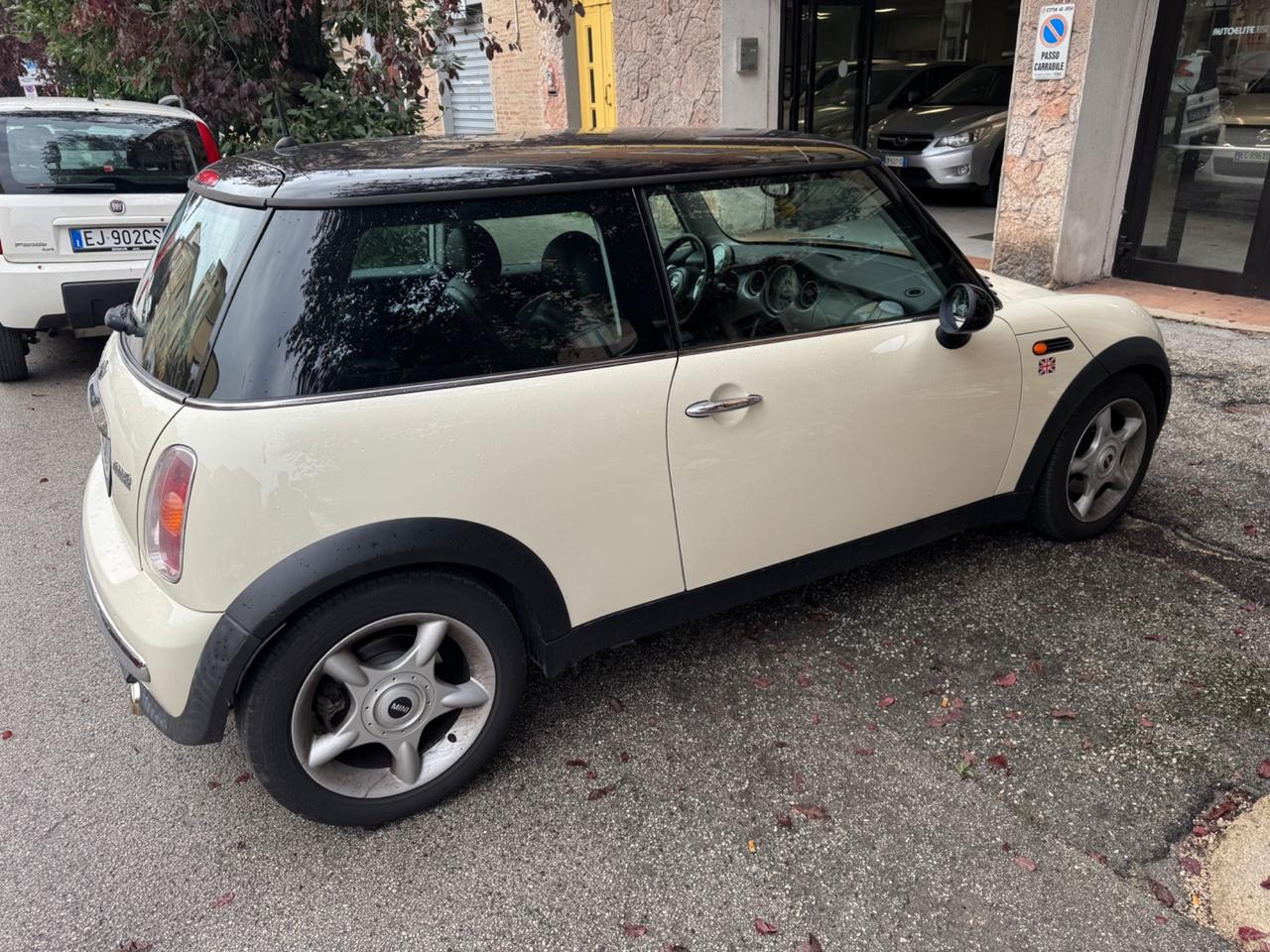 Mini 1.6 16V Cooper