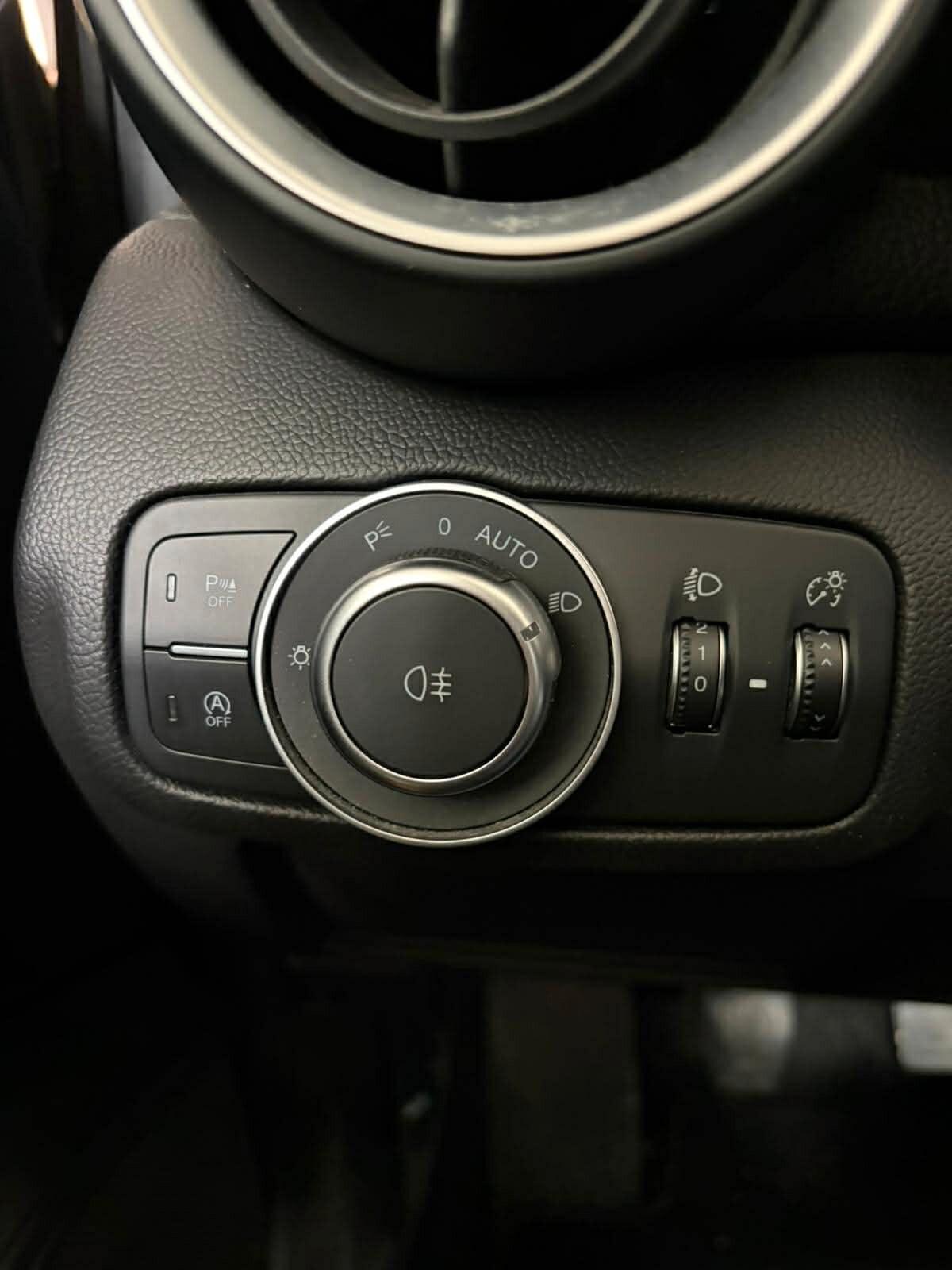 Alfa Romeo Giulia 2.2 Turbodiesel 160 CV AT8 Super