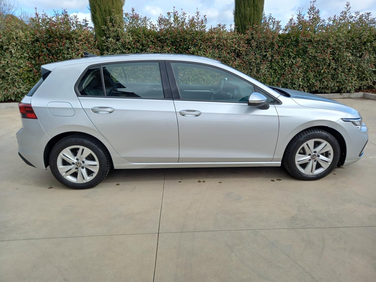 Volkswagen Golf 8 2.0 TDI Style 2021