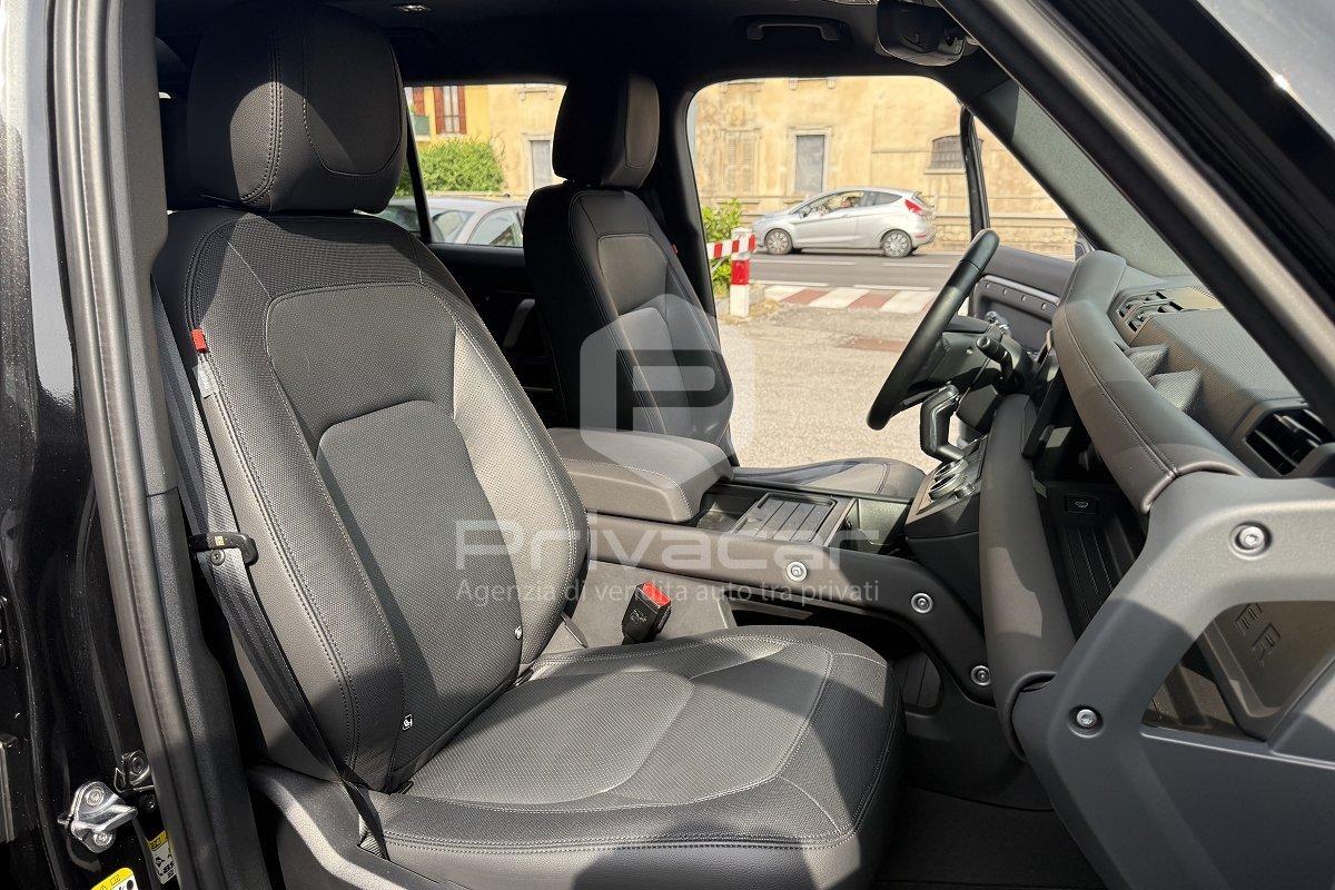 LAND ROVER Defender 110 3.0D I6 200 CV AWD Auto X-Dynamic SE