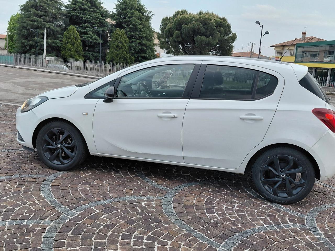 Opel Corsa 1.4 90CV GPL Tech 5 porte Innovation