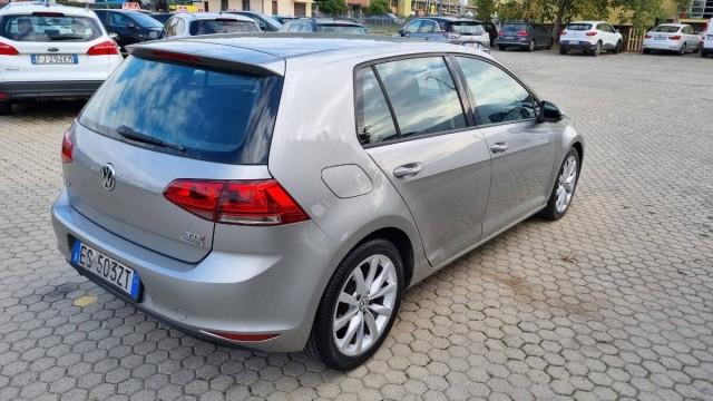 Volkswagen Golf 1.6 tdi Highline 5p