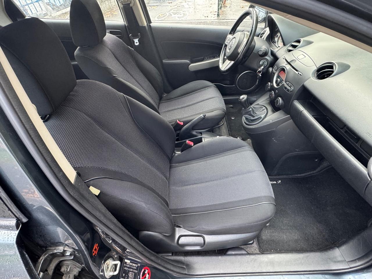 Mazda 2 EURO4 BENZ 1.3 16V 86CV 5p. Fun