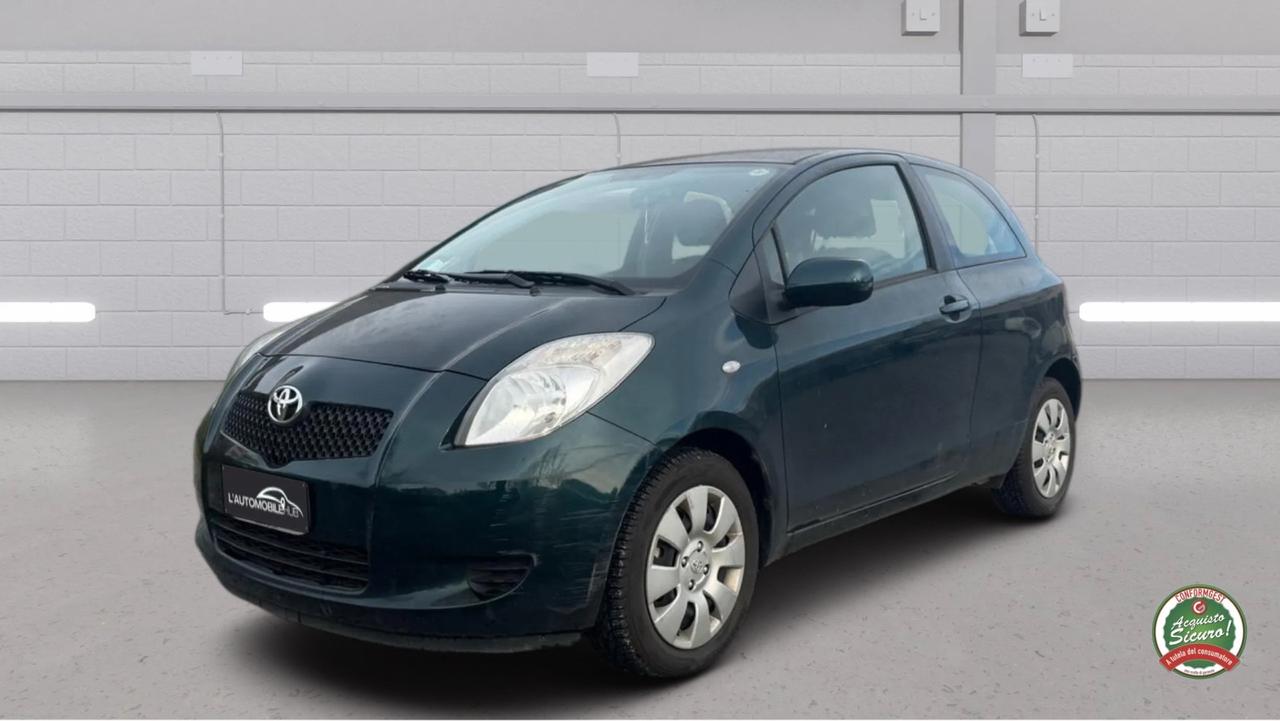 Toyota Yaris 1.0 3 porte Sol