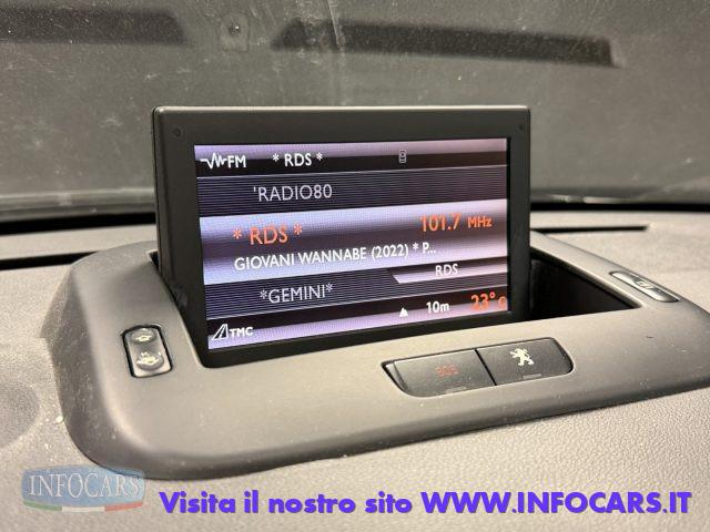 PEUGEOT 3008 1.6 e-HDi 112CV Autom.