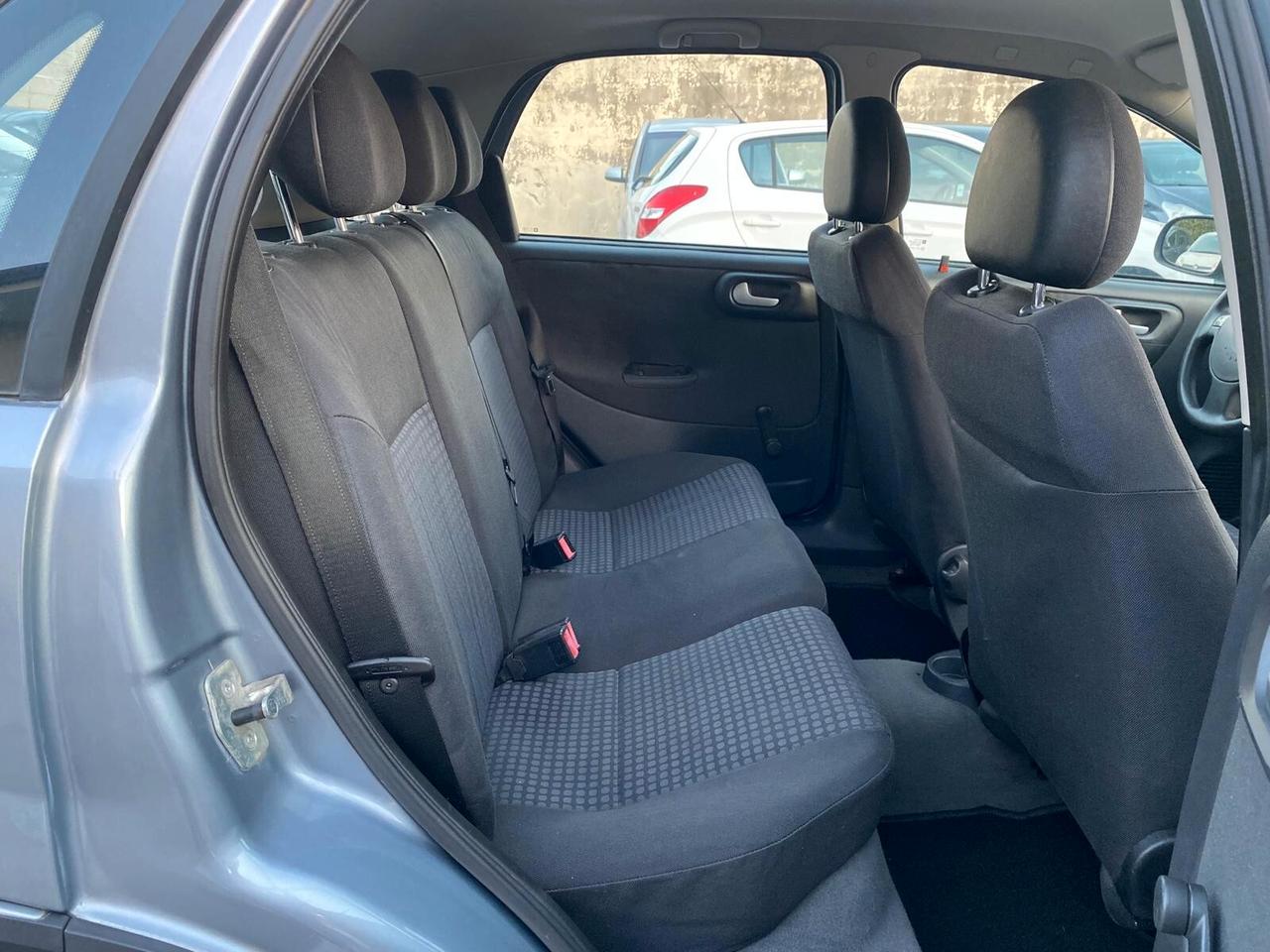 Opel Corsa 1.0i 12V GPL cat 5 porte Enjoy