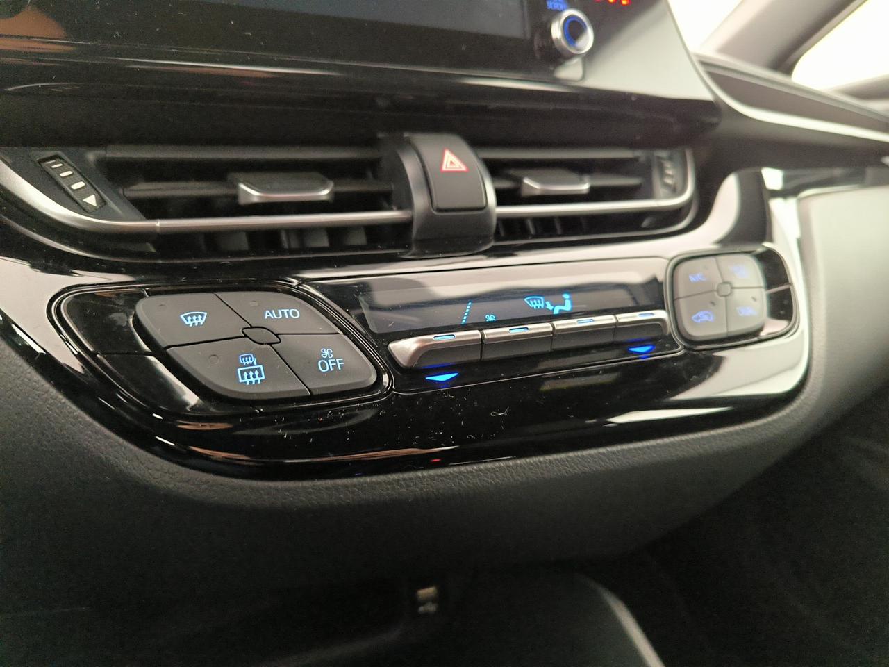 Toyota C-HR 1.8h active e-cvt