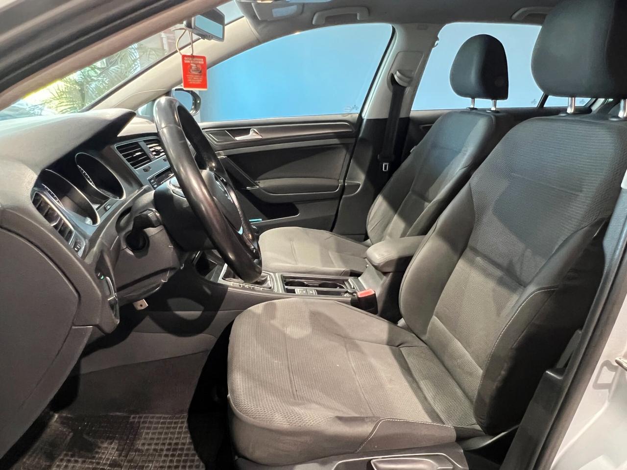 Volkswagen Golf 1.6 TDI 5p. Highline BlueMotion Technology