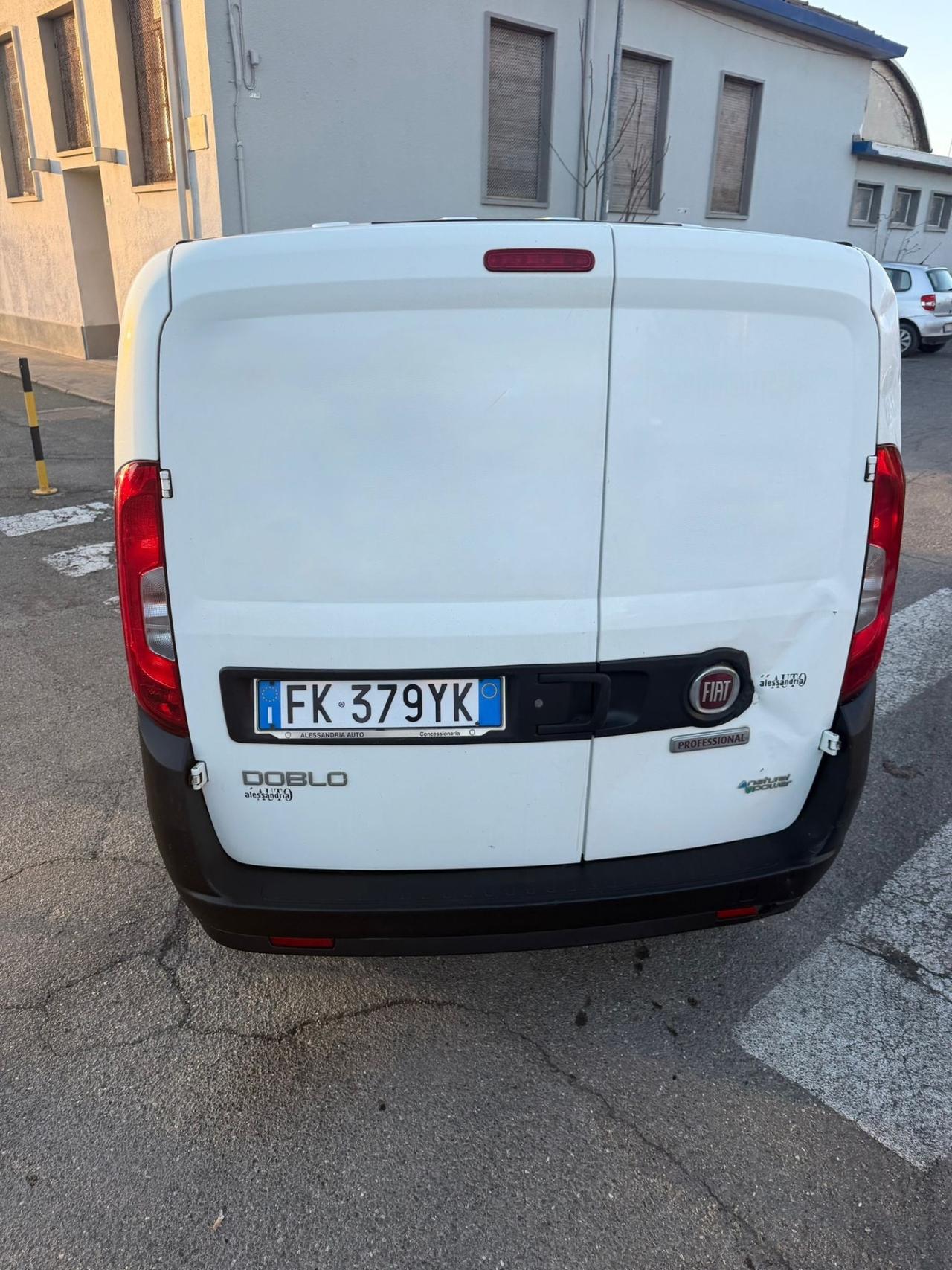 FIAT DOBLO' BENZINA METANO