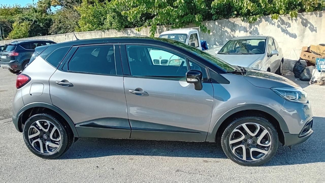 Renault captur-900 tce/benz-full-2016