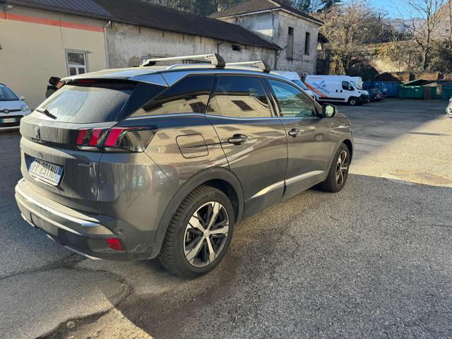 PEUGEOT 3008 BlueHDi 130 S&S Allure