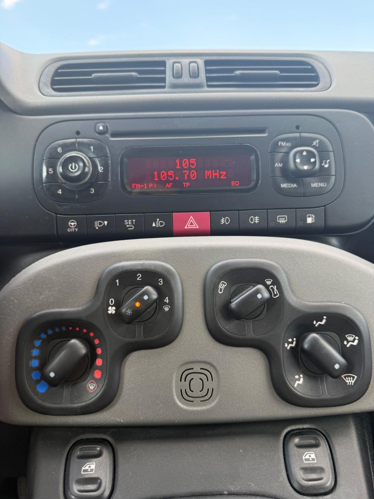Fiat Panda 0.9 TwinAir Turbo Natural Power Lounge
