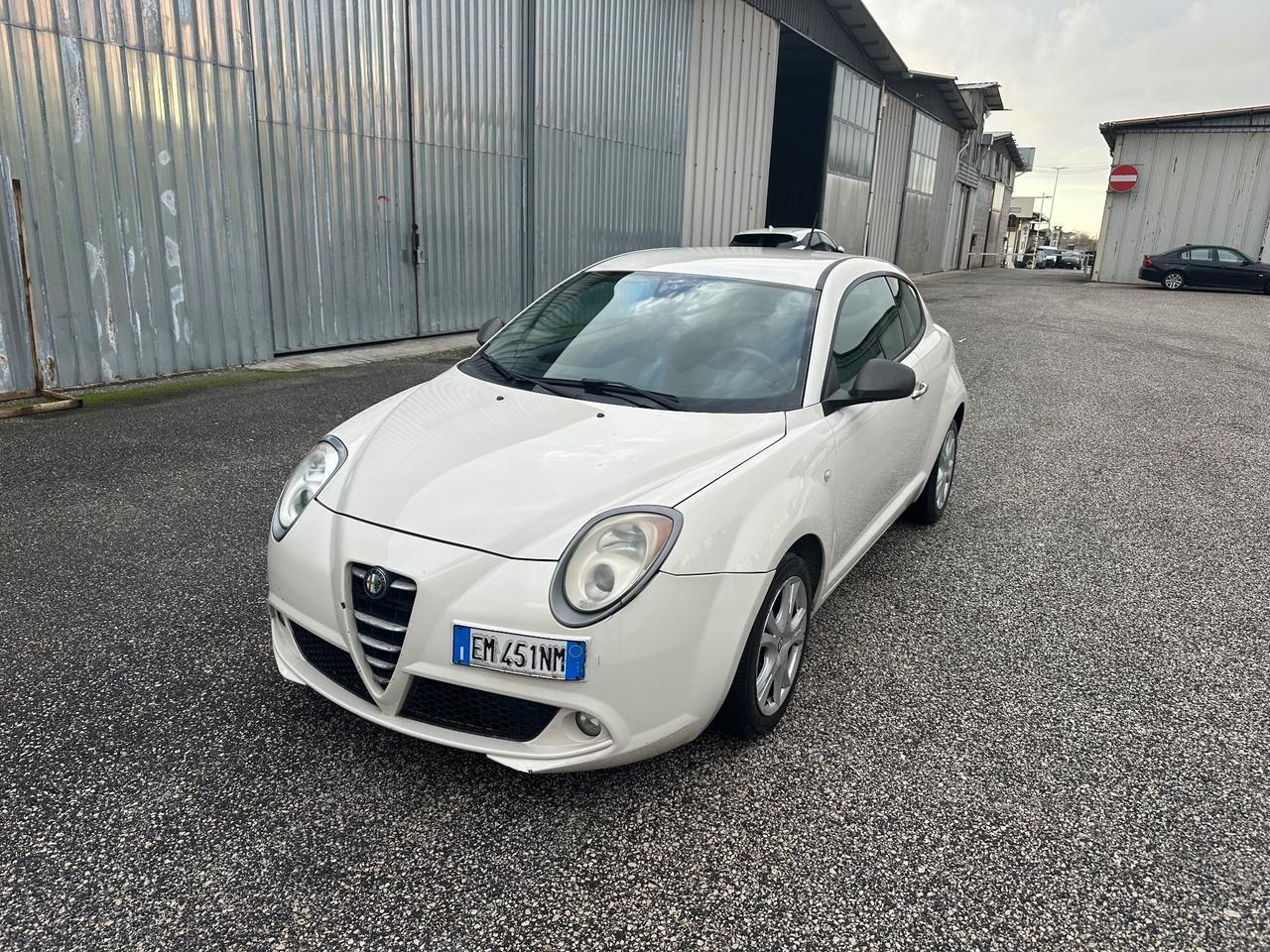Alfa Romeo MiTo 1.3 JTDm-2 95 CV S&S Distinctive