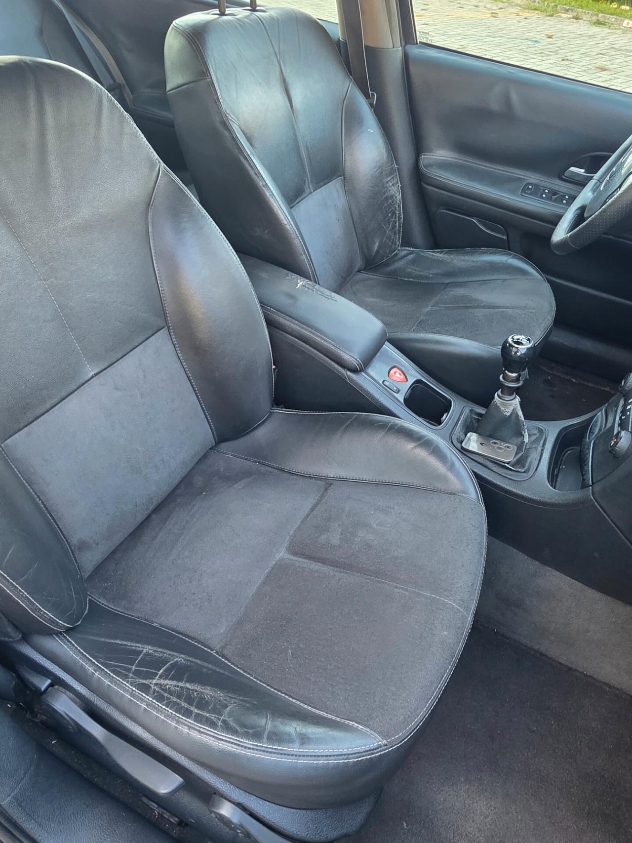 Renault Laguna 2.0 dCi 150CV SporTour Elite Plus Dynamique
