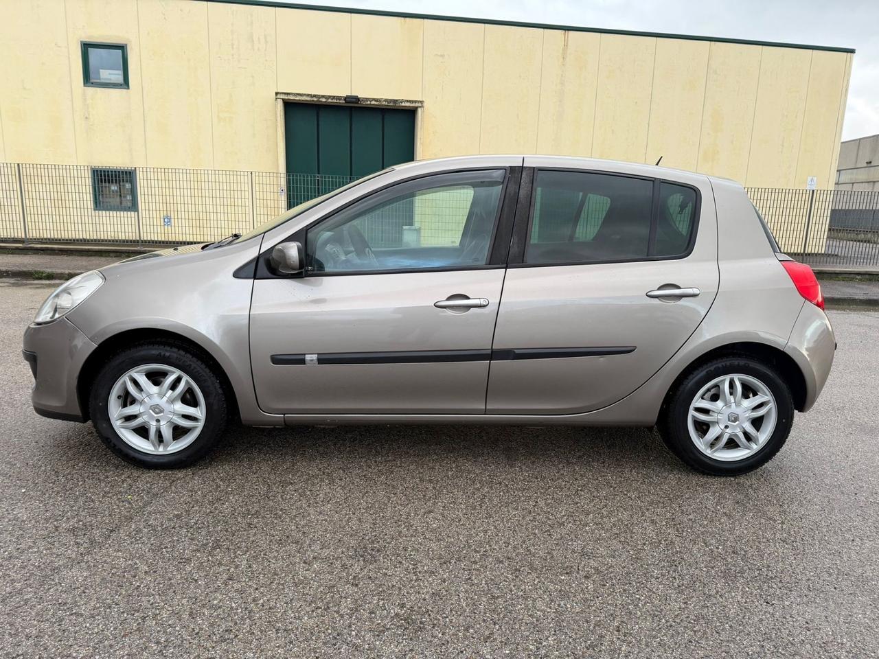Renault Clio 1.2 16V TCE 100CV 5 porte