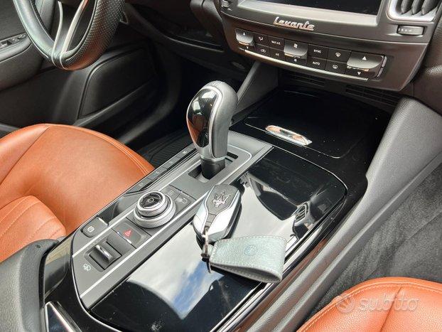Maserati Levante 3.0 Diesel 250cv