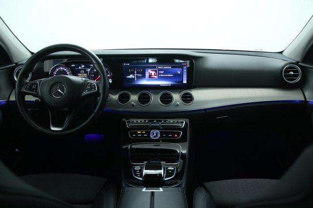 MERCEDES-BENZ E 220 d 4Matic Auto Premium/PARK ASSIST/SEDILI ELETT.