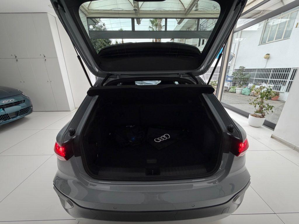 Audi A3 allstreet TFSI e 150 kW S tronic Identity Contrast