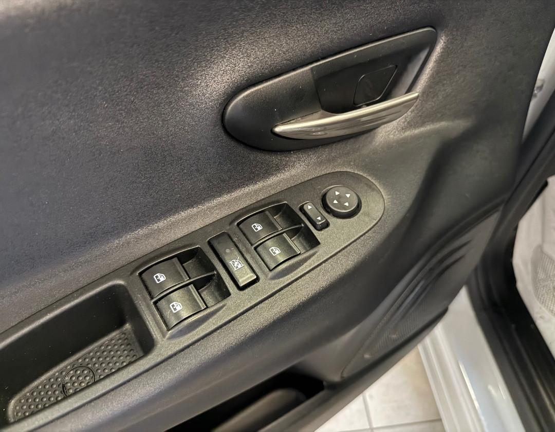 LANCIA Ypsilon 3ª serie - Ypsilon 1.0 FireFly 5 porte S&S Hybrid Ecochic Gold