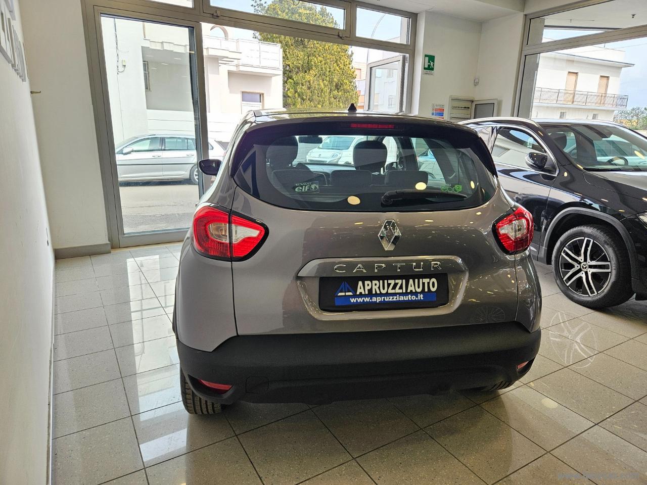 RENAULT Captur dCi 8V 90 CV Business