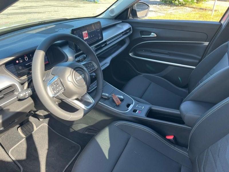 Jeep Avenger e-Hybrid 1.2 MHEV e-Hybrid Turbo Summit