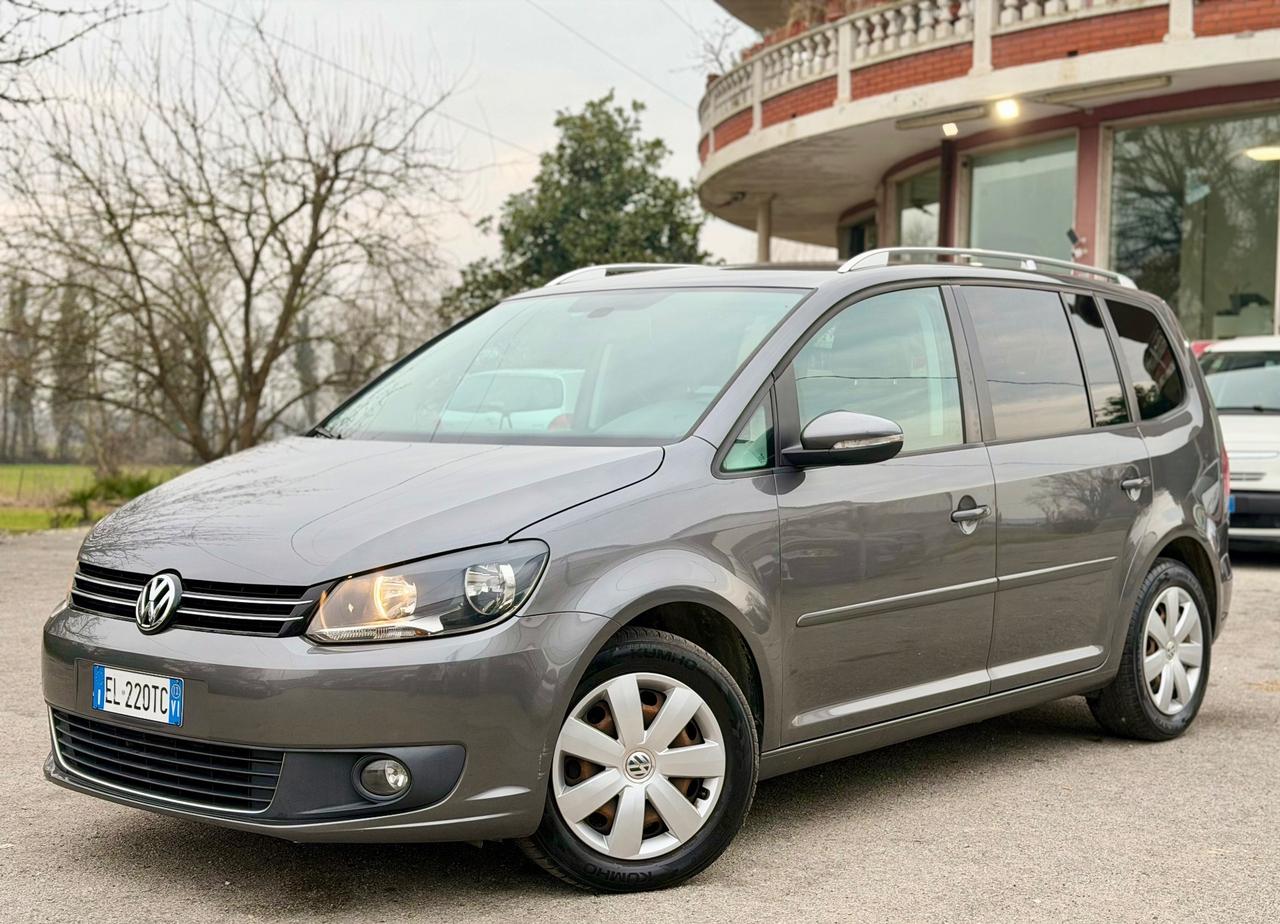 Volkswagen Touran 2012 1.6 TDI km 170,000 GARANZIA 12 mesi ! ! !