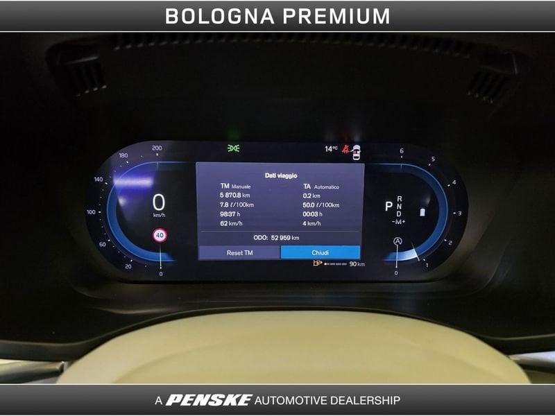 Volvo XC60 XC60 B4 (d) AWD automatico Plus Bright