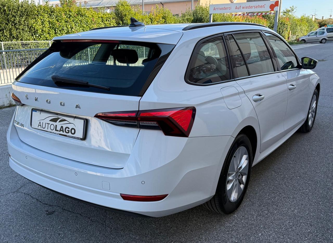 Skoda Octavia 2.0 TDI EVO SCR 150 CV DSG Wagon Executive