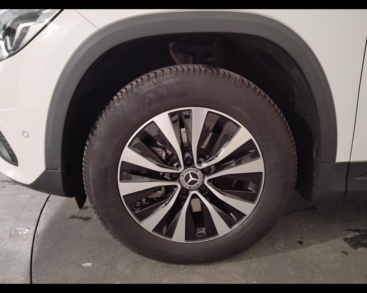 Mercedes-Benz GLA-H247 2020 - GLA 180 d Sport auto