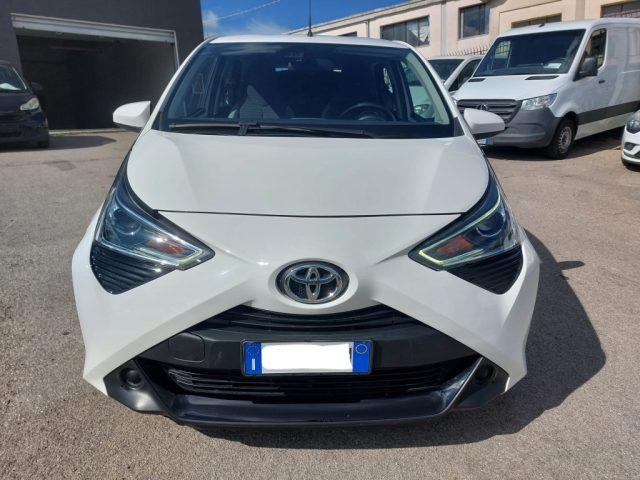 TOYOTA Aygo Connect 1.0 VVT-i 72 CV 5 porte x-clusiv MMT