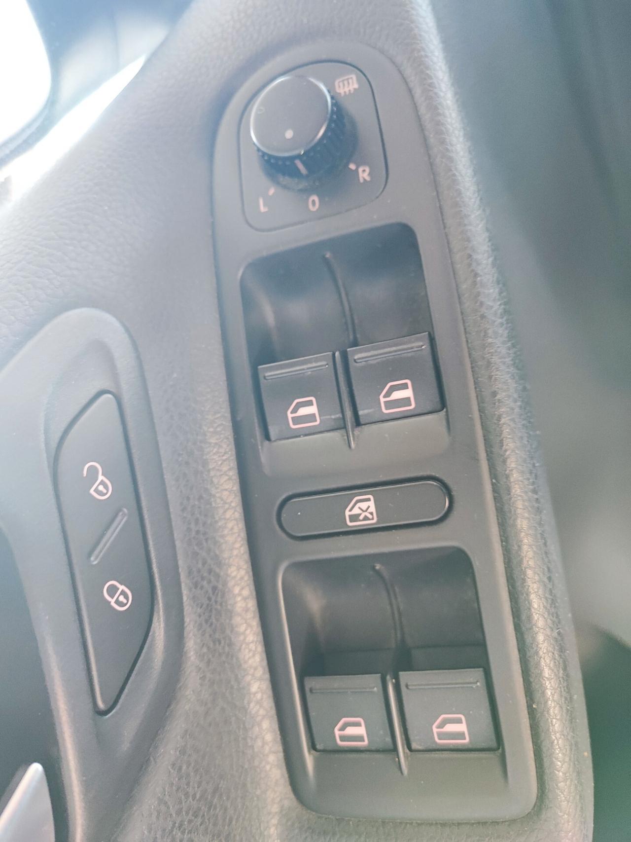 Volkswagen Golf 2.0 TDI 140CV DPF 5p. Highline