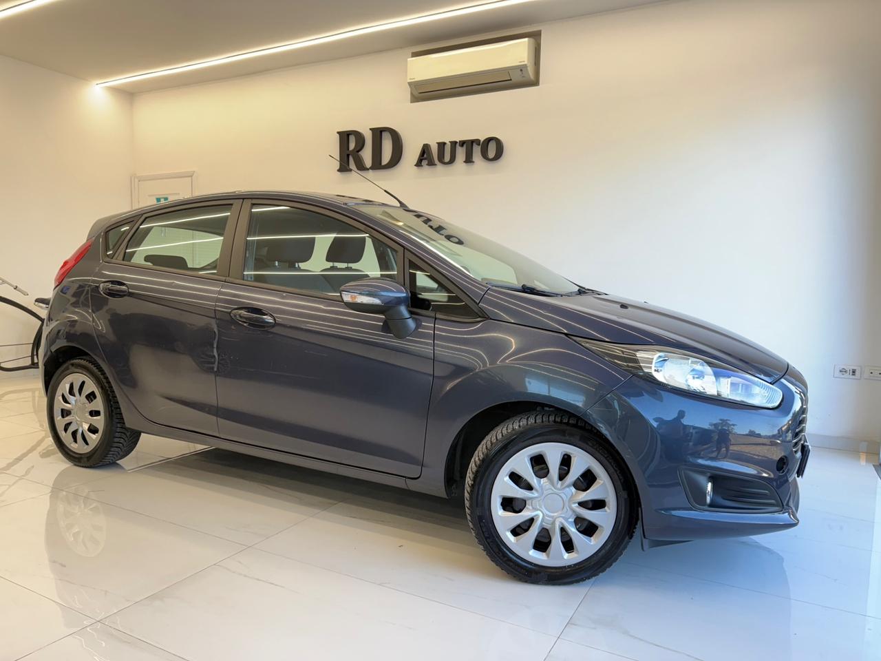 Ford Fiesta 1.5 TDCi 75CV Titanium unico proprietario ok neopatentati