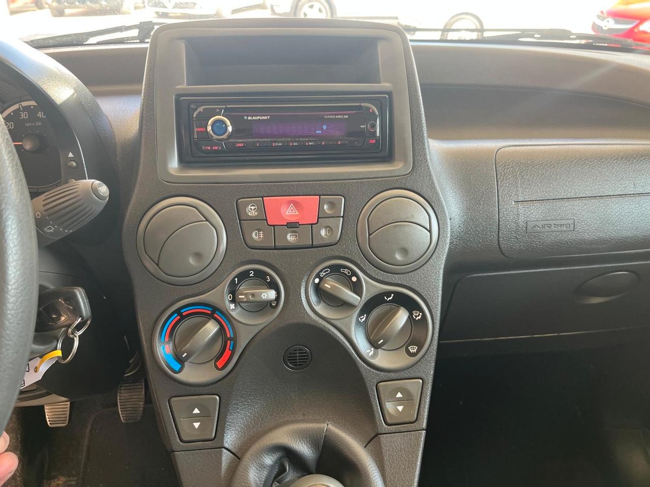 Fiat Panda 1.2 Dynamic NP 60cv NEOPATENTATI