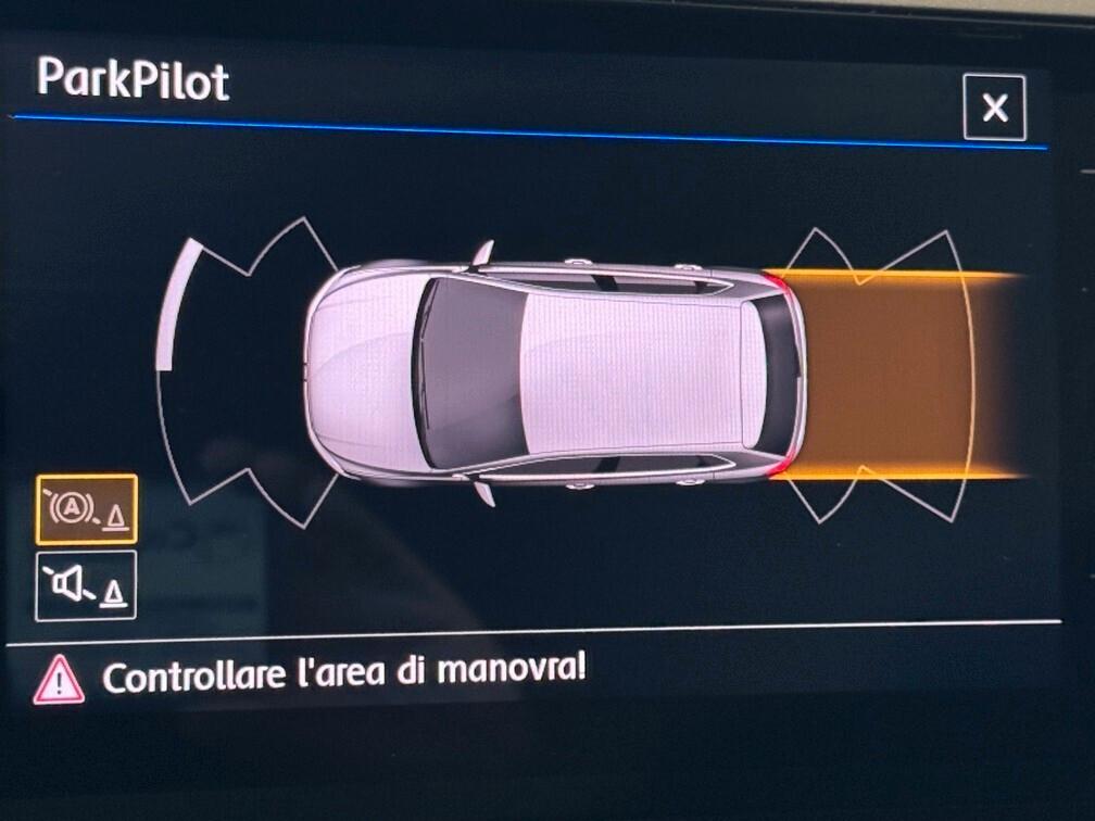 Volkswagen Polo 5p 1.0 tsi Comfortline 95cv App conn 15" Neopat