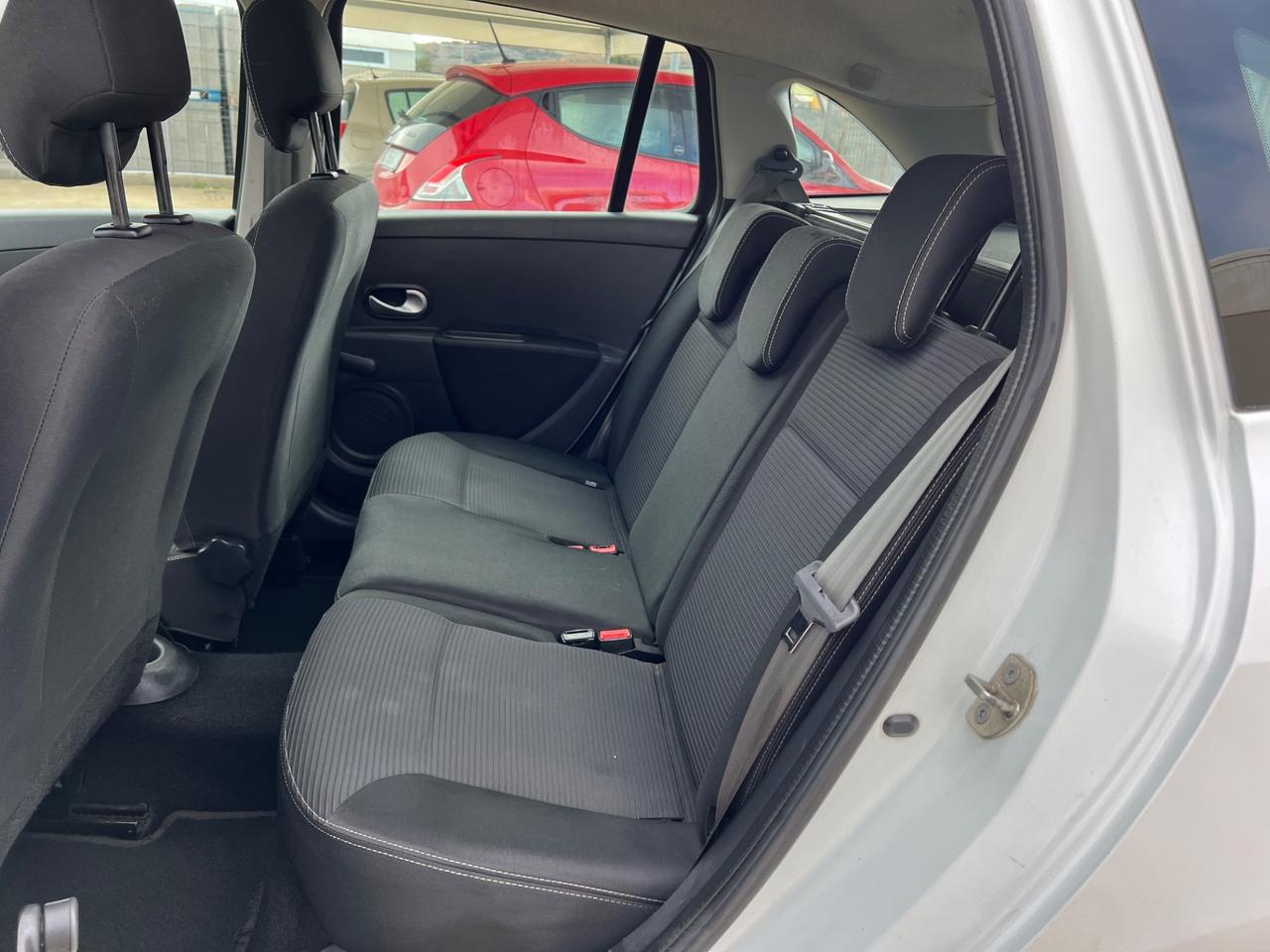 Renault Clio 1.5 dCi 75CV SporTour Dynamique