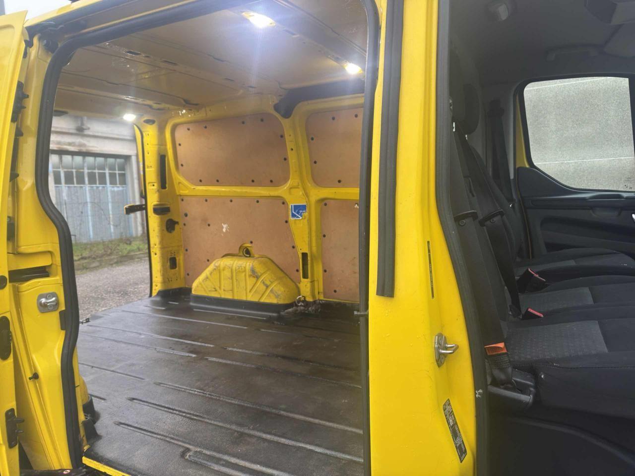 Ford Transit Custom 300 2.0 TDCI 131 CV L1H1-BLUETOOTH-CRUISE-SENSORI