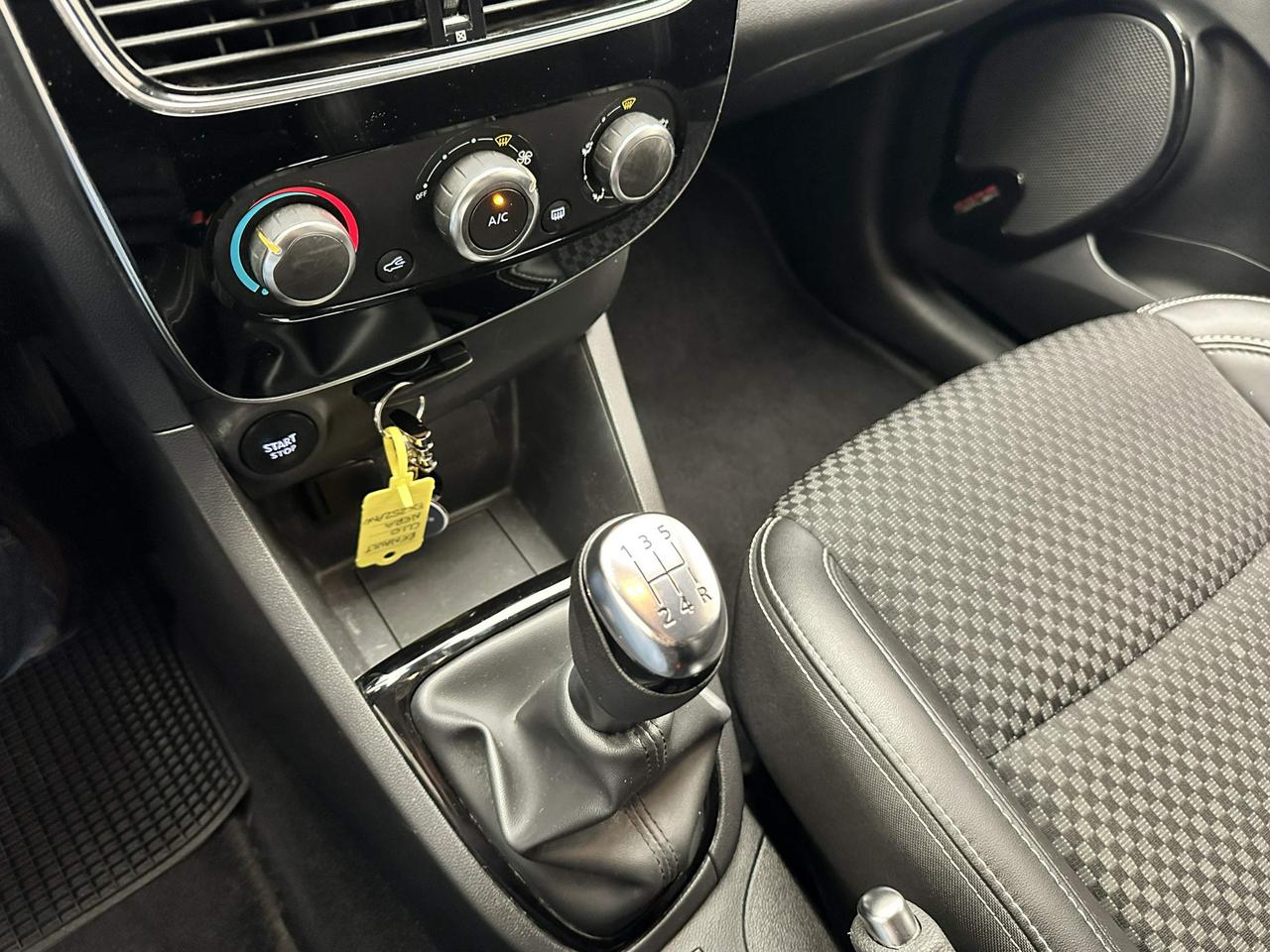 Renault Clio 4ª serie TCe 12V 90 CV 5 porte