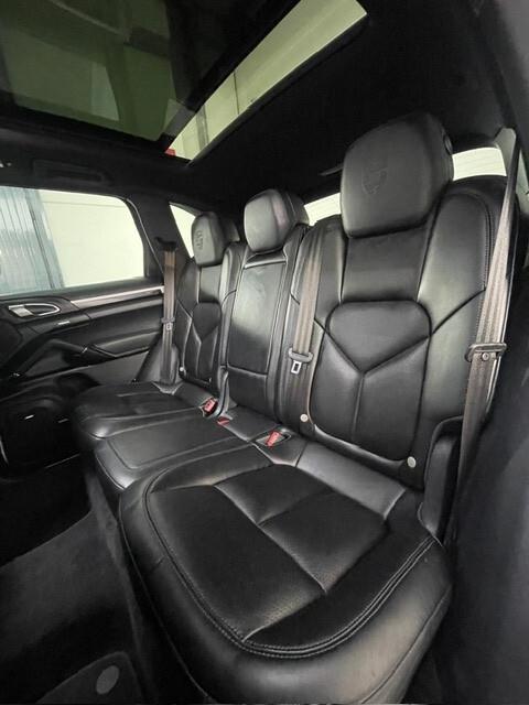 Porsche Cayenne 4.1 S Diesel Platinum Edition