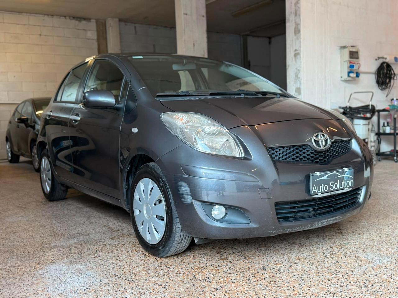 Toyota Yaris 1.3 5 porte Sol